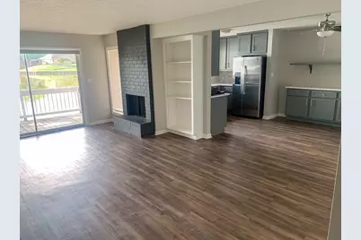 226 Waters Edge, Huntsville, TX 77340 - Photo 5