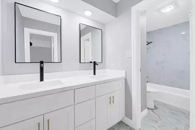 6326 Cambridge Glen Lane, Houston, TX 77035 - Photo 13