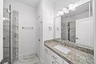 13419 Preston Cliff Ct, Houston, TX 77077 - Photo 29