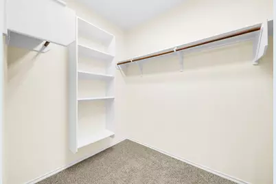 110 Oakwood Court, Huntsville, TX 77320 - Photo 13