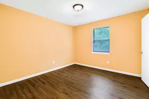 203 E Lance St, Madisonville, TX 77864 - Photo 19