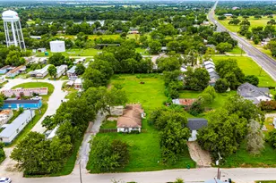 203 E Lance St, Madisonville, TX 77864 - Photo 7