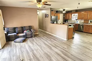 271 Oakwood Ln, Goodrich, TX 77335 - Photo 11