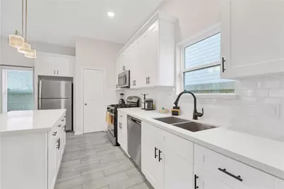 6320 Laura Koppe Road, Houston, TX 77016 - Photo 5