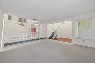 11631 Village Pl Dr, Houston, TX 77077 - Photo 11