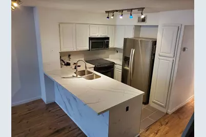 2425 Holly Hall Street #116, Houston, TX 77054 - Photo 3