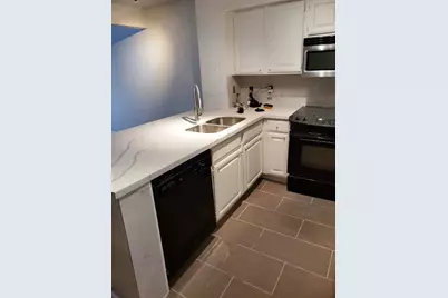 2425 Holly Hall Street #116, Houston, TX 77054 - Photo 5