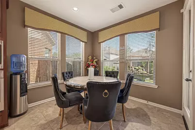 2607 Cobble Springs Lane, Pearland, TX 77584 - Photo 9