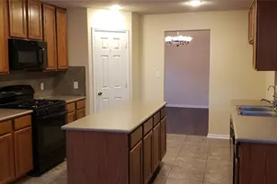9923 Yearling Pl, Conroe, TX 77385 - Photo 7