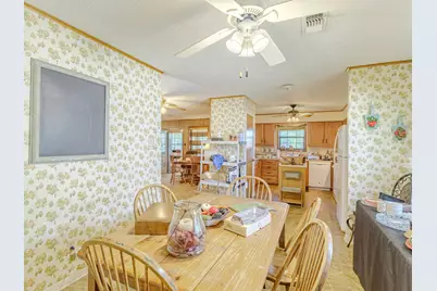 1804 Lakeview Drive, Brenham, TX 77833 - Photo 11