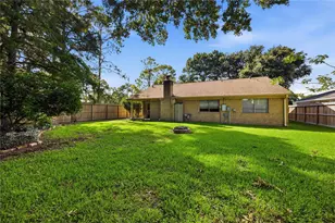 16202 Mill Point Dr, Houston, TX 77059 - Photo 33