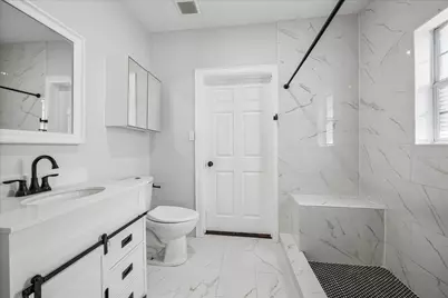 2 Jenkins Street, Houston, TX 77003 - Photo 7