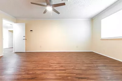5614 Briarwood Forest Drive, Houston, TX 77088 - Photo 29