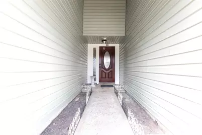 5614 Briarwood Forest Drive, Houston, TX 77088 - Photo 5