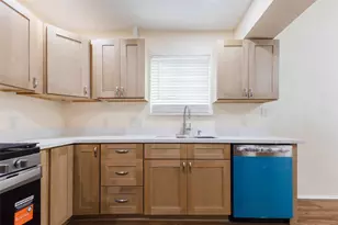 5614 Briarwood Forest Dr, Houston, TX 77088 - Photo 19