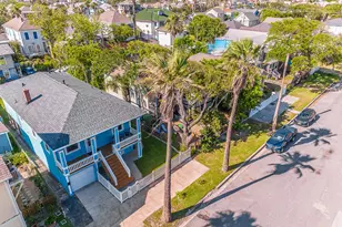 1224 Avenue K, Galveston, TX 77550 - Photo 3