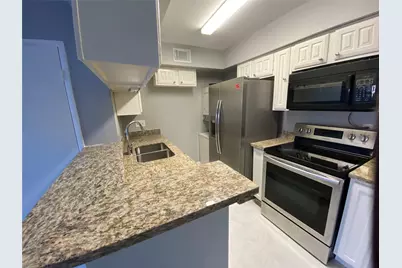 2110 Wilcrest Drive #116, Houston, TX 77042 - Photo 3