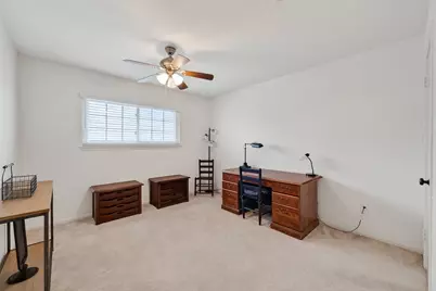 14690 Perthshire Road #C, Houston, TX 77079 - Photo 31