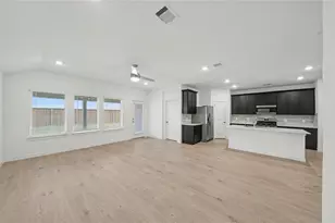 30706 Windermere Peaks Ln, Fulshear, TX 77441 - Photo 11