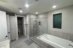 1503 Robin St, Houston, TX 77019 - Photo 9