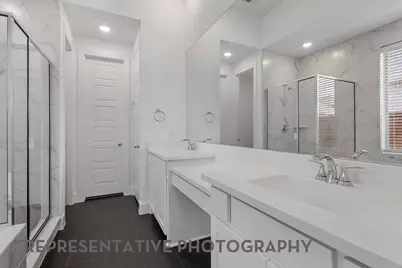 18123 Sunlit Oasis Drive, Webster, TX 77598 - Photo 5