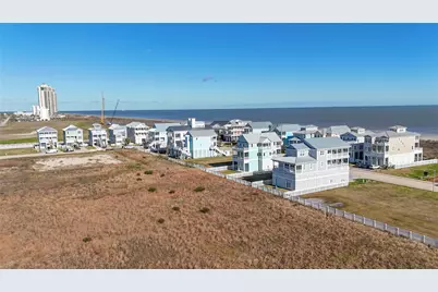 16 Grand Beach Boulevard, Galveston, TX 77550 - Photo 7