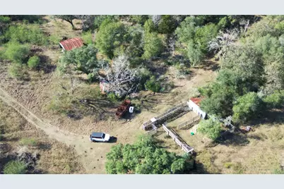 3514 Highway 90, Glidden, TX 78943 - Photo 17