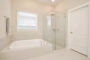10803 Crestwood Point Cir, Cypress, TX 77433 - Photo 19