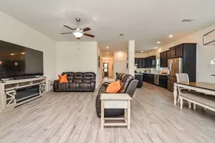 10803 Crestwood Point Cir, Cypress, TX 77433 - Photo 15