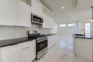 2922 El Fenice Ln, Houston, TX 77057 - Photo 29