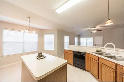 9934 Barr Lake Drive, Houston, TX 77095 - Photo 7
