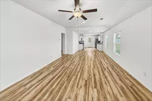 18804 Orvieto Ct, New Caney, TX 77357 - Photo 3