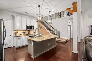 14104 N Crater Lake Ct, Conroe, TX 77384 - Photo 11