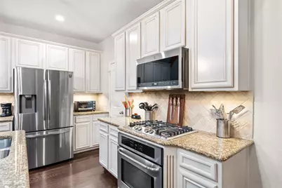 14104 N Crater Lake Court, Conroe, TX 77384 - Photo 9