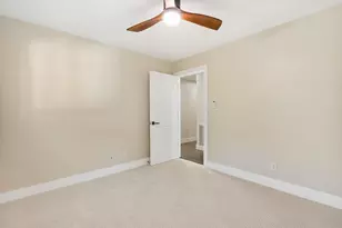 12510 Deep Spring Ln, Houston, TX 77077 - Photo 27