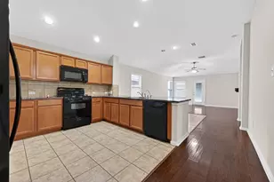 20310 Mathis Landing Dr, Cypress, TX 77433 - Photo 5