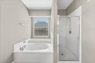 17507 Whispering Star Ct, Houston, TX 77095 - Photo 11