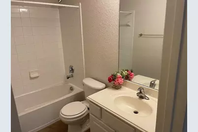 6022 Indian Creek, Missouri City, TX 77459 - Photo 13