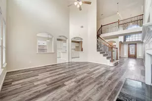 8215 Still Oak Ln, Cypress, TX 77433 - Photo 5