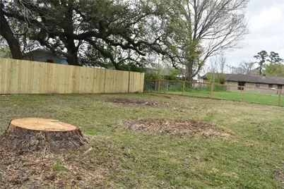 204 Texas Street, Daisetta, TX 77533 - Photo 19