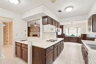 9607 Dornoch Drive, Spring, TX 77379 - Photo 11
