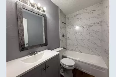 8715 Belle Glen Drive, Houston, TX 77099 - Photo 5