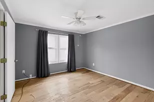 701 Lee Ave, Anahuac, TX 77514 - Photo 17