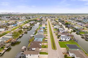 66 Tarpon St, Bayou Vista, TX 77563 - Photo 33
