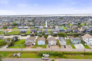 66 Tarpon St, Bayou Vista, TX 77563 - Photo 35