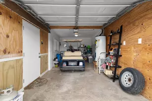 66 Tarpon St, Bayou Vista, TX 77563 - Photo 41