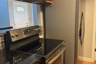 14203 Briarsage Ct, Houston, TX 77077 - Photo 9