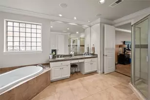 2127 Thicket Ridge Ln, Houston, TX 77077 - Photo 21