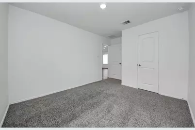 5611 Simcrest Grove Drive, Spring, TX 77373 - Photo 19