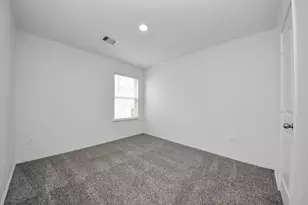 5611 Simcrest Grove Dr, Spring, TX 77373 - Photo 17
